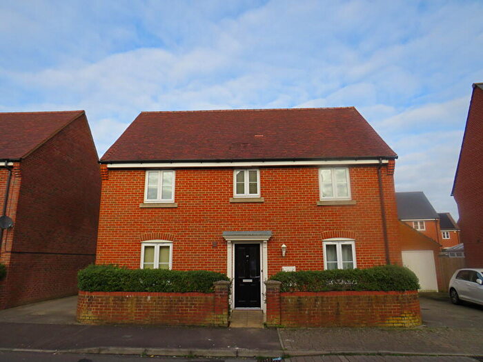 4 Bedroom House To Rent In Shears Drive, Amesbury, Salisbury, SP4
