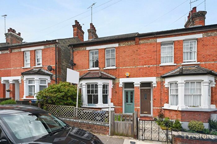 3 Bedroom End Of Terrace House To Rent In Falkland Road, Barnet, EN5