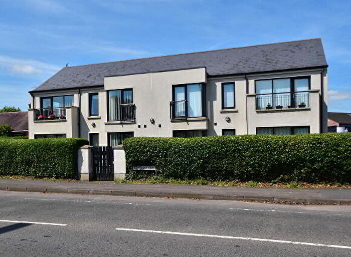 2 Bedroom Apartments For Sale In Queensway Mews, Lisburn, BT27