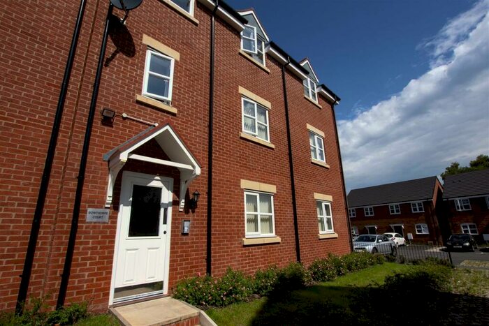 2 Bedroom Flat To Rent In Escelie Way, Birmingham, B29