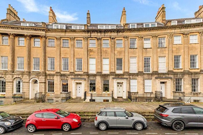 2 Bedroom Apartment To Rent In Camden Crescent, Bath, BA1