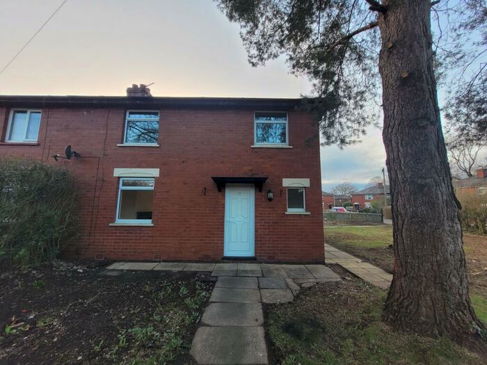 3 Bedroom House To Rent In Thorpe Avenue, Radcliffe, M26