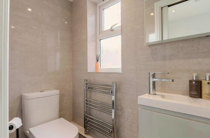 1 Bedroom Flat To Rent In Salisbury Terrace, Leeman Road, York, YO26