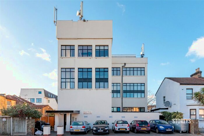 3 Bedroom Flat To Rent In Carnarvan Road, South Woodford, London, E18