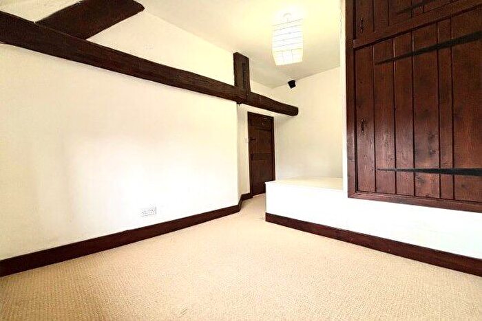 2 Bedroom Cottage To Rent In Swan Street, Alcester, Dp, B49