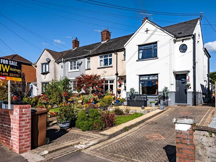 3 Bedroom Property For Sale In Newbridge Road, Pontllanfraith, Blackwood, NP12
