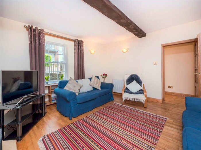 3 Bedroom Flat To Rent In Cumberland Street Nw Lane, Edinburgh, EH3