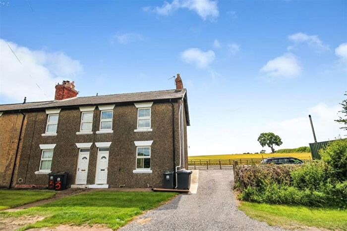 3 Bedroom Semi-Detached House To Rent In Staindrop Road, High Coniscliffe, Darlington, DL2