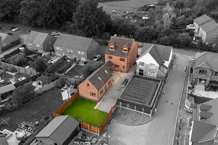5 Bedroom Detached House For Sale In Pumphouse Lane, Redditch, B97