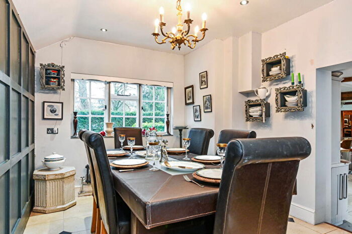4 Bedroom Detached House For Sale In Bramdean Cottage, Bramdean, Alresford, SO24