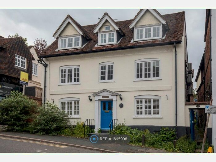 2 Bedroom Flat To Rent In The Mount, Guildford, GU2