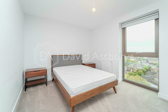 1 Bedroom Apartment To Rent In Seven Sisters Road, Tottenham, London, N15