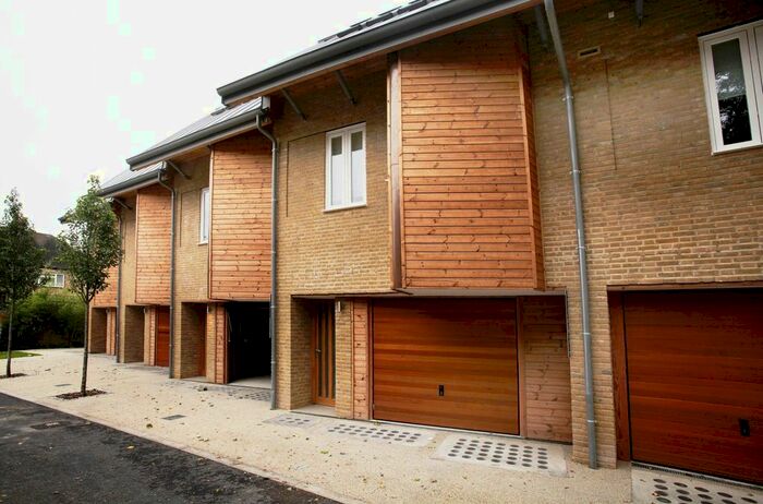 4 Bedroom Property To Rent In Colston Road, East Sheen, SW14