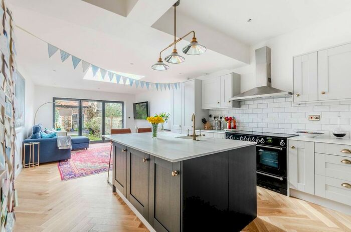 3 Bedroom Property To Rent In Fernlea Road, Mitcham, CR4