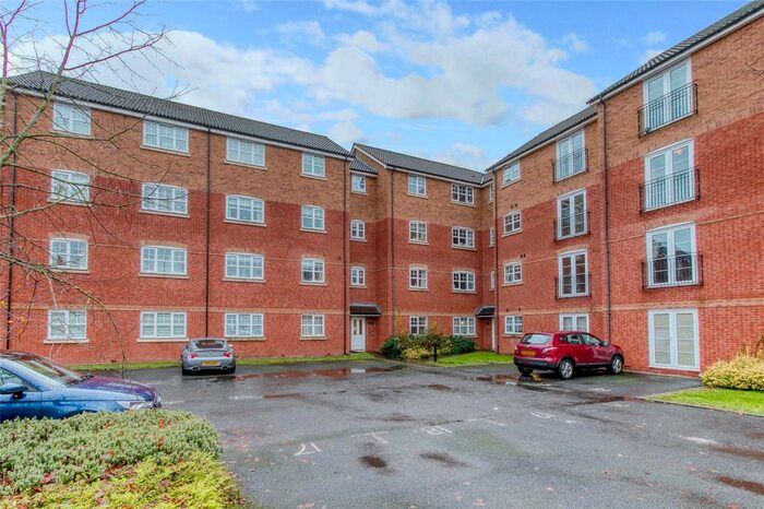2 Bedroom Apartment To Rent In Garden Court, Design Close, Breme Park, Bromsgrove, B60