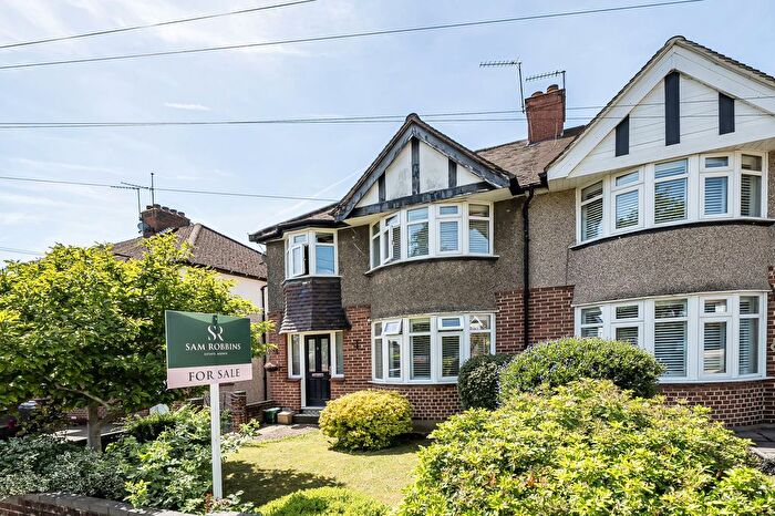 3 Bedroom Semi Detached House For Sale In Newnham Avenue, Ruislip, HA4