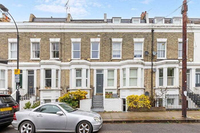 1 Bedroom Flat For Sale In Chesson Road, West Kensington, W14