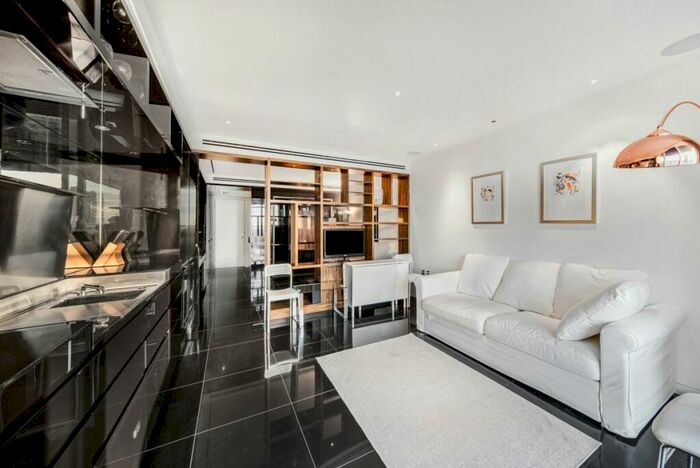 Apartment To Rent In Moor Lane London, EC2Y