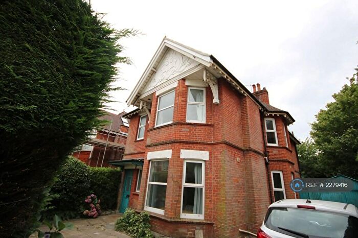8 Bedroom Detached House To Rent In Talbot Road, Bournemouth, BH9