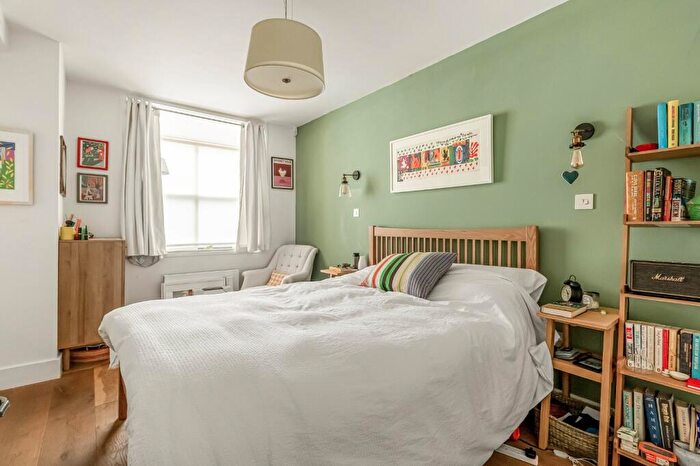 1 Bedroom Flat For Sale In Lisson Street, London, NW1
