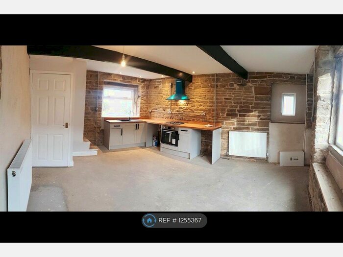 2 Bedroom End Of Terrace House To Rent In Haycliffe Lane, Bradford BD5