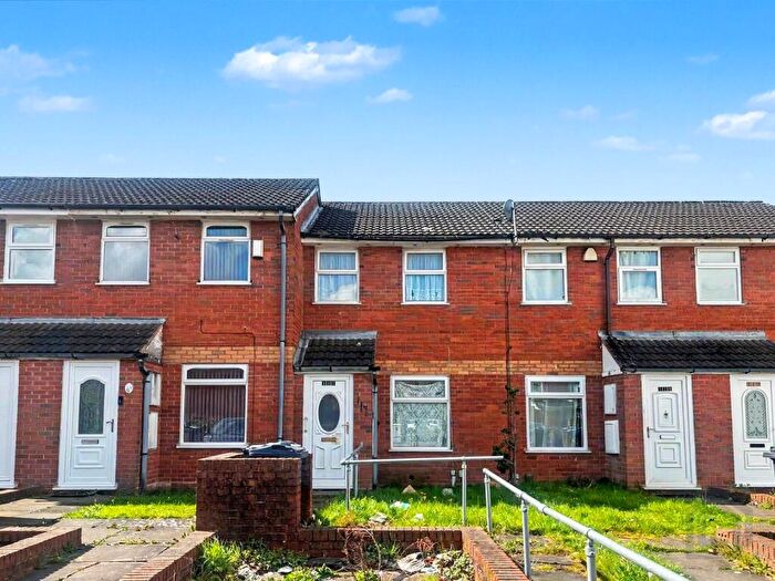 2 Bedroom Terraced House For Sale In Aberdeen Street, Birmingham, B18