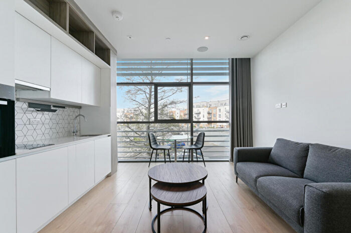 Studio To Rent In Aviator, KT15