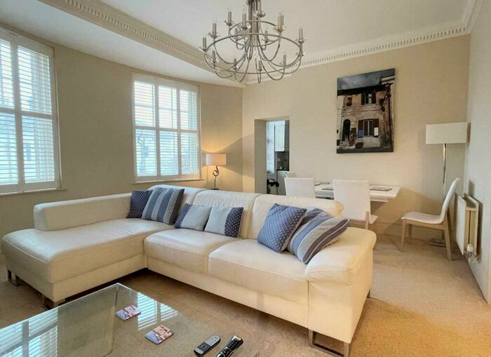 3 Bedroom Apartment To Rent In Windlesham Road Brighton, BN1