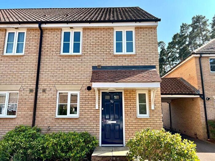 2 Bedroom Semi Detached House To Rent In Yew Tree Close, Mildenhall, IP28