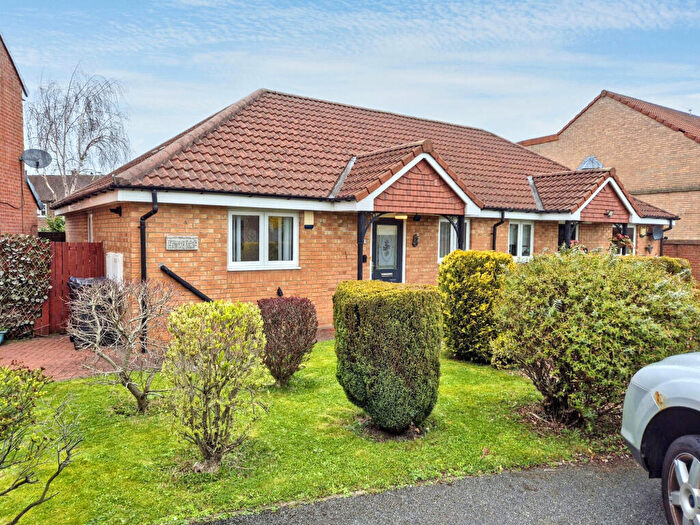 2 Bedroom Bungalow For Sale In Lavender Grove, Hedworth, Jarrow, Tyne And Wear, NE32