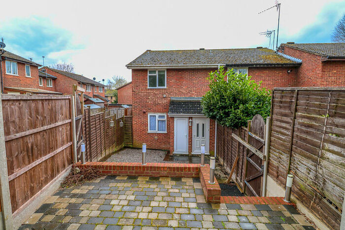 1 Bedroom Maisonette To Rent In Wheatsheaf Drive, Ware, SG12