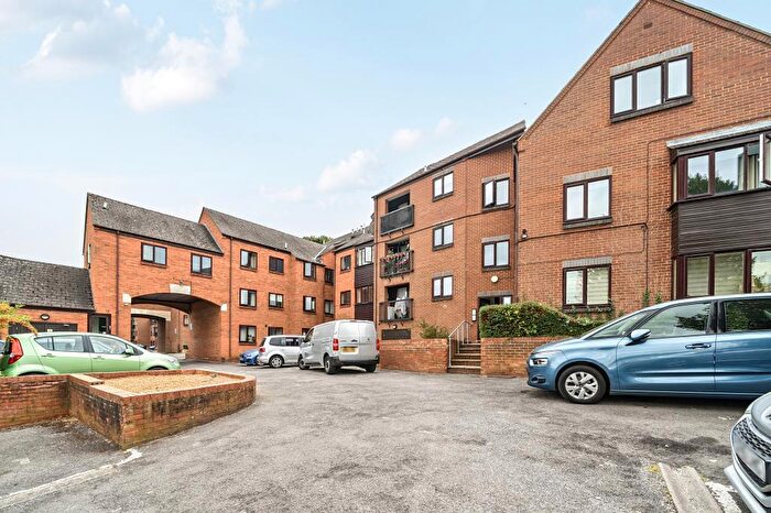 1 Bedroom Apartment To Rent In Banbury, Oxfordshire, OX16