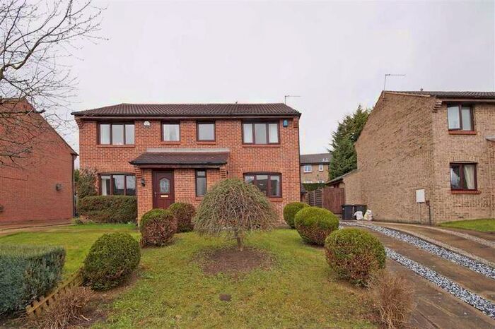 3 Bedroom Semi-Detached House To Rent In Hartwith Drive, Harrogate, North Yorkshire, HG3