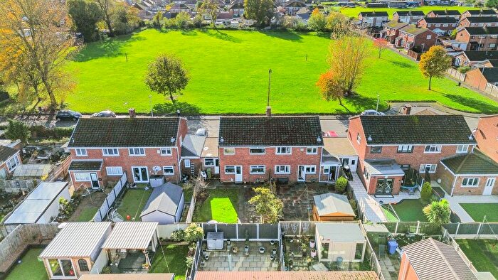 3 Bedroom Semi Detached House For Sale In Burns Grove, Warrington, WA2