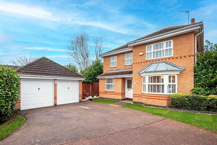 4 Bedroom Detached House For Sale In Wilkie Close, Kettering, NN15