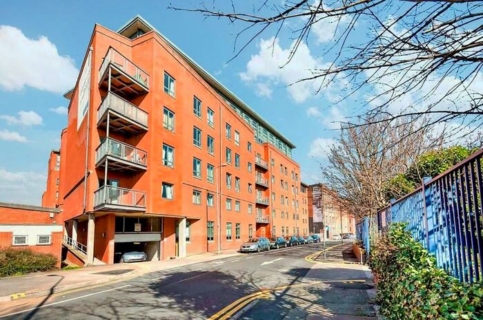 2 Bedroom Apartment To Rent In Ellesmere Street, Castlefield, Manchester, M15