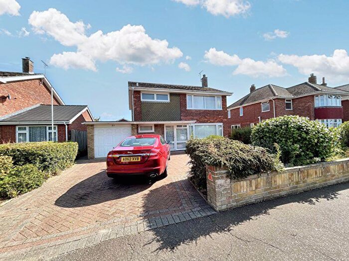 Detached House For Sale In Bately Avenue, Gorleston, Great Yarmouth, NR31