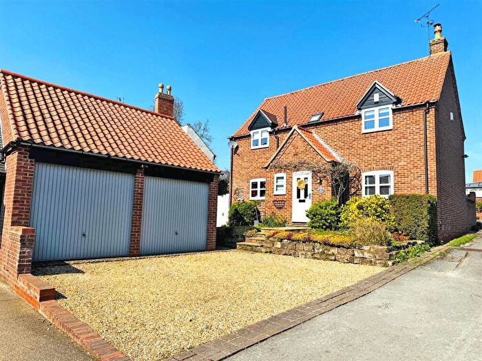 4 Bedroom Detached House For Sale In Paddock Farm Cottages, Epperstone, Nottingham, NG14