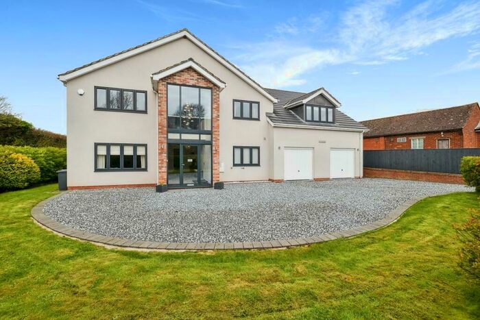 4 Bedroom House To Rent In Goosecroft House, East Harlsey, DL6