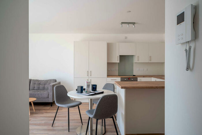 2 Bedroom Flat To Rent In Flat, The Wullcomb, Highcross Street, , Furnished, LE1