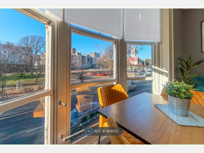 1 Bedroom Flat To Rent In Grand Parade, Brighton, BN2