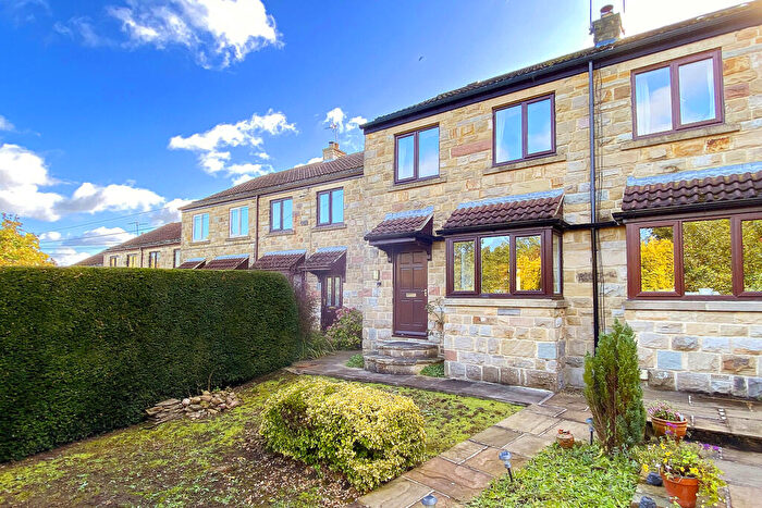 3 Bedroom Semi-Detached House To Rent In High Garth, Markington, HG3