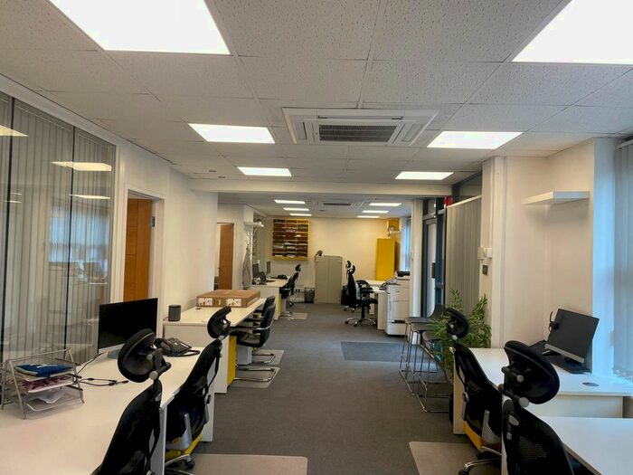 Terraced House To Rent In Hollowstone, Nottingham, NG1