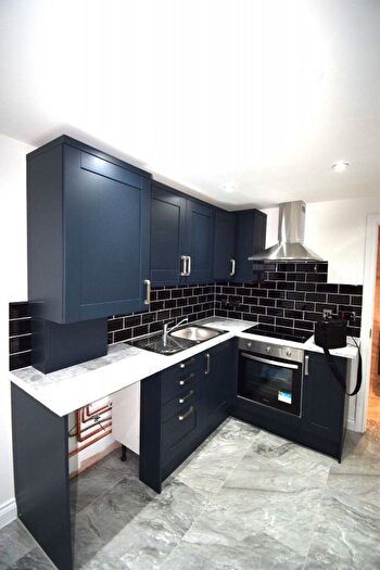 2 Bedroom Flat To Rent In Dagenham, RM8