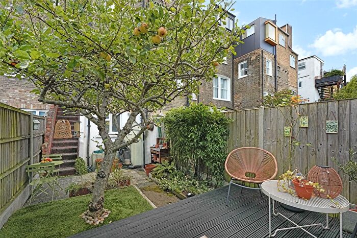 1 Bedroom Flat For Sale In Endymion Road, London, N4