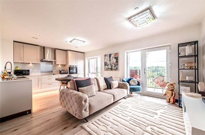 1 Bedroom Flat For Sale In Mill Wood, Maidstone, Kent, ME14