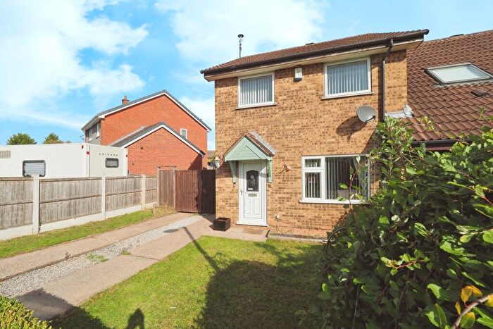 3 Bedroom Semi-Detached House For Sale In Bolingey Way, Nottingham, NG15