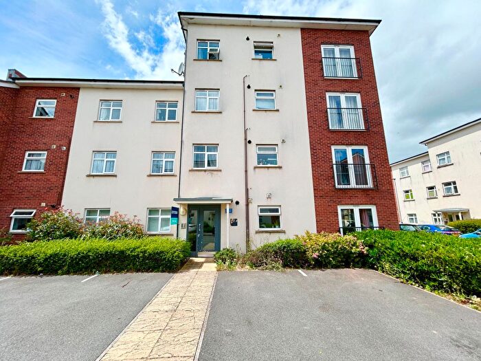 2 Bedroom Flat For Sale In Fiennes House, Thursby Walk, Exeter, EX4