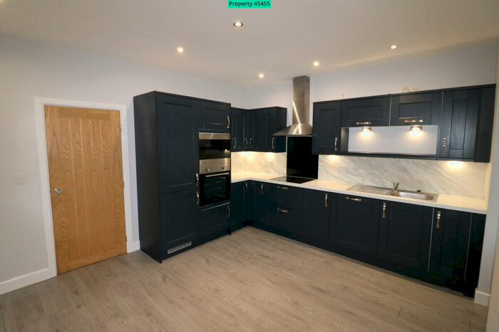 3 Bedroom Terraced House To Rent In School Street, Bamber Bridge, Preston, PR5