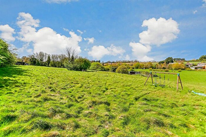 3 Bedroom Detached Bungalow For Sale In Hollands Hill, Martin Mill, Dover, Kent, CT15